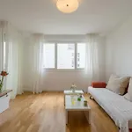 Apartment White Gardenia St