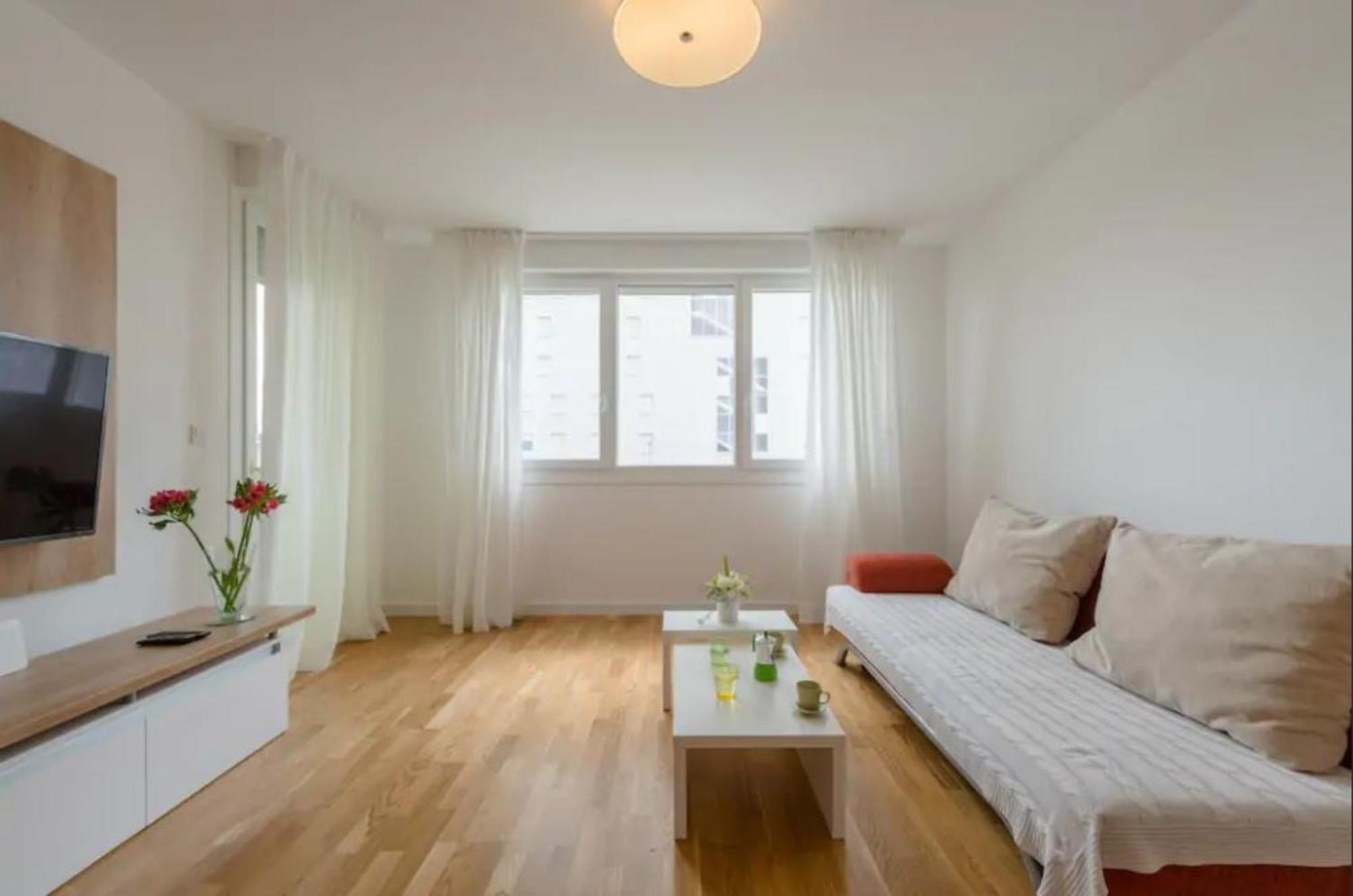 Apartman White Gardenia St *